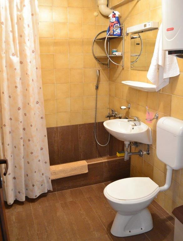 Apartment Matea Petrovac Exteriör bild